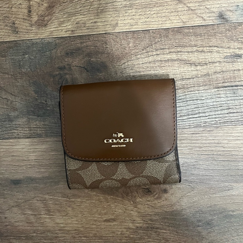 OG Coach Brown and Tan Leather Wallet